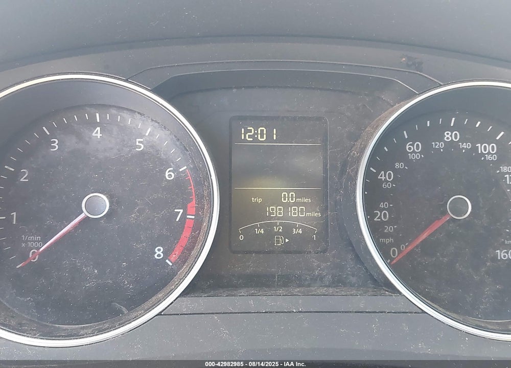 2015 VOLKSWAGEN JETTA 1.8T SE VIN: 3VWD17AJ4FM240265