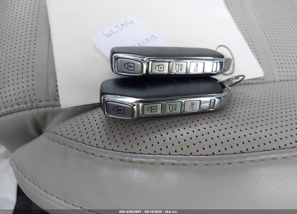 2021 KIA TELLURIDE VIN: 5XYP5DHC1MG171149