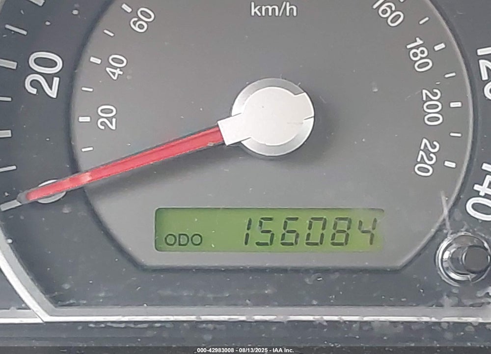 2008 KIA SORENTO LX VIN: KNDJD735085842330