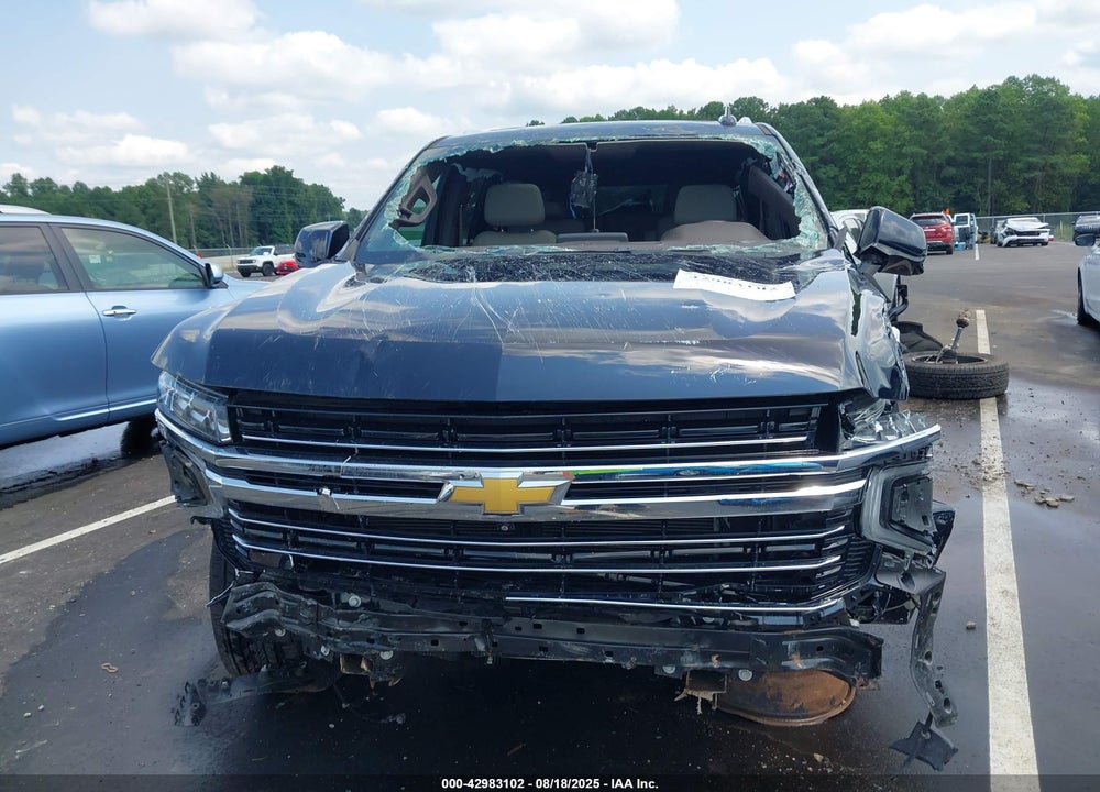 2021 CHEVROLET SUBURBAN 4WD LT VIN: 1GNSKCKD2MR229390