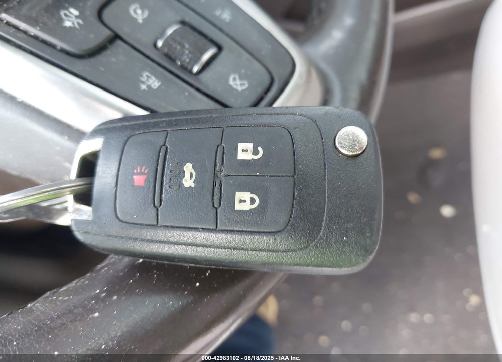 2021 CHEVROLET SUBURBAN 4WD LT VIN: 1GNSKCKD2MR229390