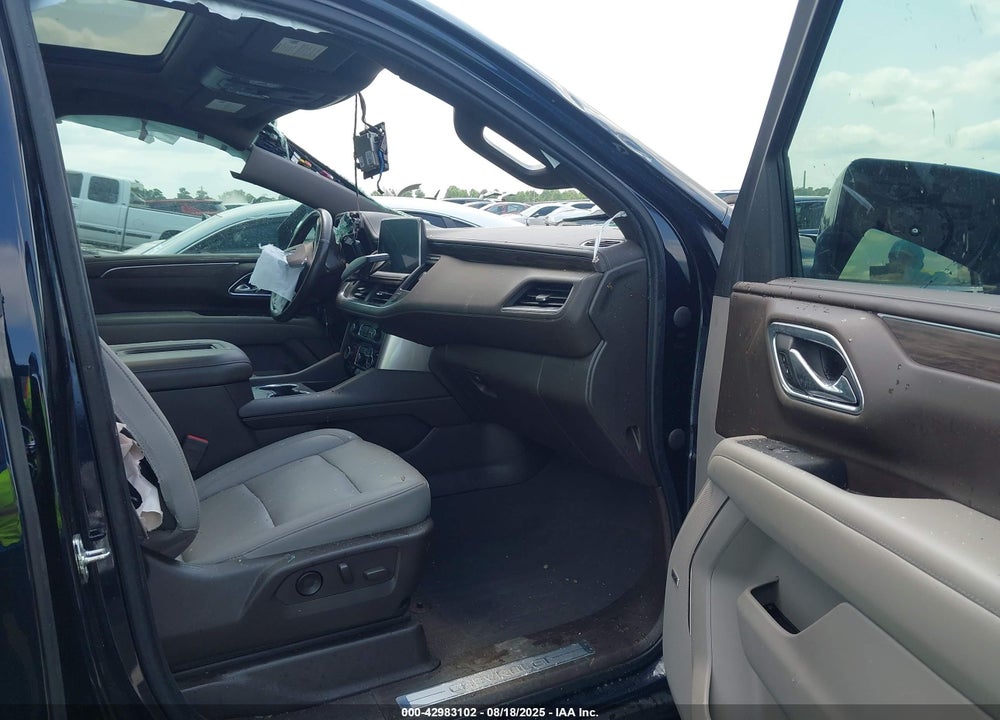 2021 CHEVROLET SUBURBAN 4WD LT VIN: 1GNSKCKD2MR229390
