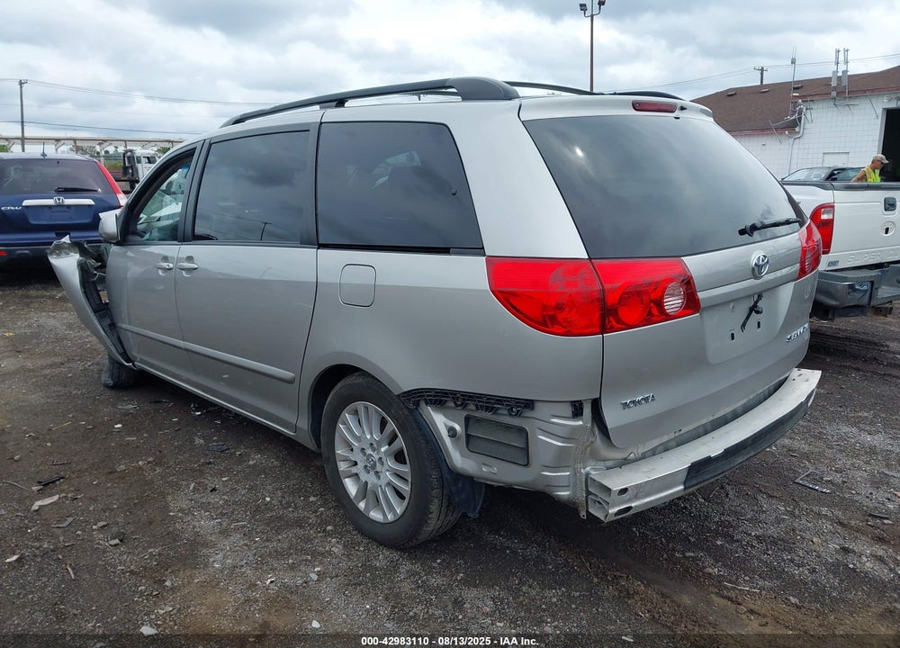 2007 TOYOTA SIENNA XLE VIN: 5TDZK22C27S074919
