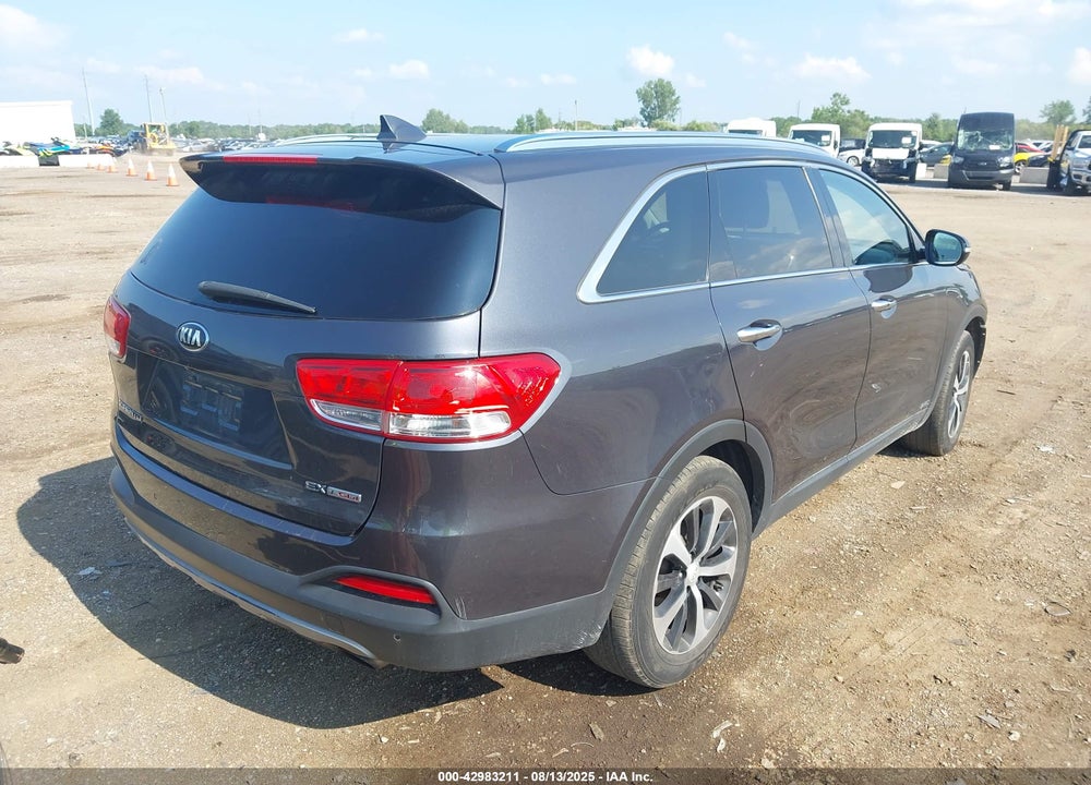 2017 KIA SORENTO VIN: 5XYPHDA14HG276273