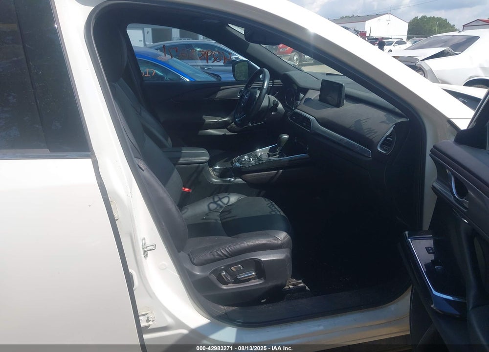 2018 MAZDA CX-9 VIN: JM3TCBDY8J0210838