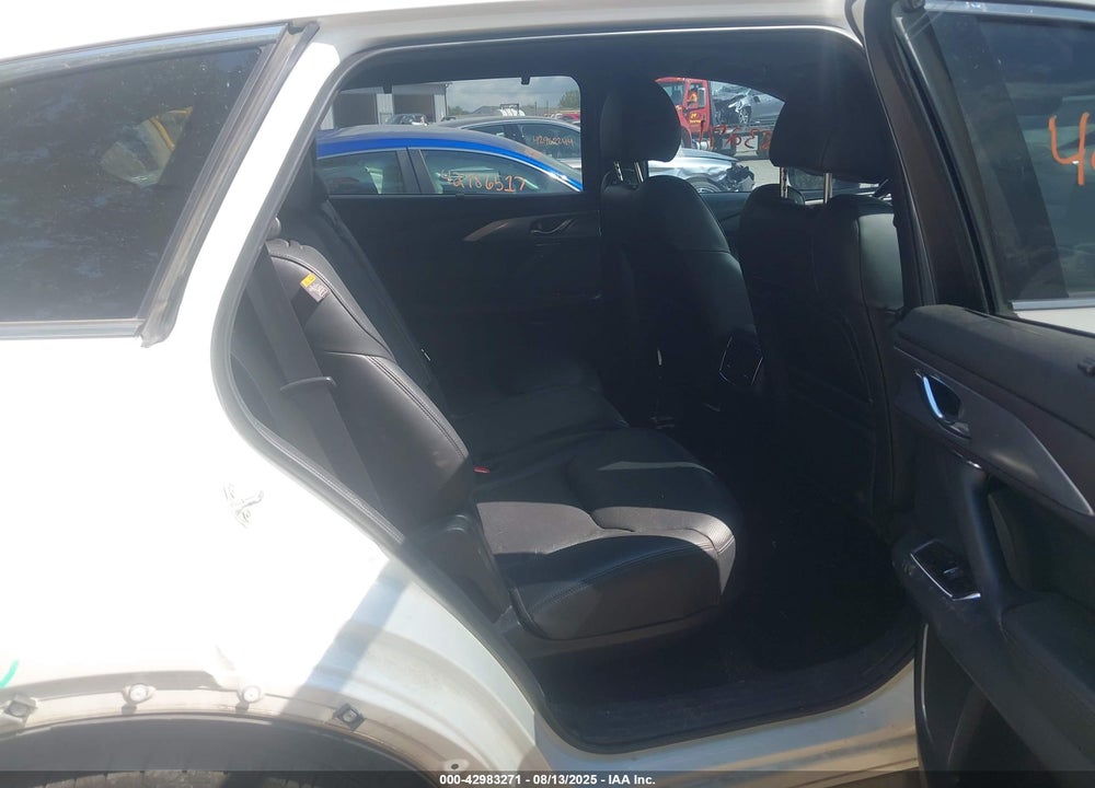 2018 MAZDA CX-9 VIN: JM3TCBDY8J0210838