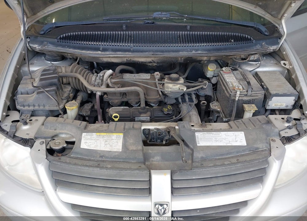 2005 DODGE GRAND CARAVAN SE VIN: 2D4GP24R35R105923