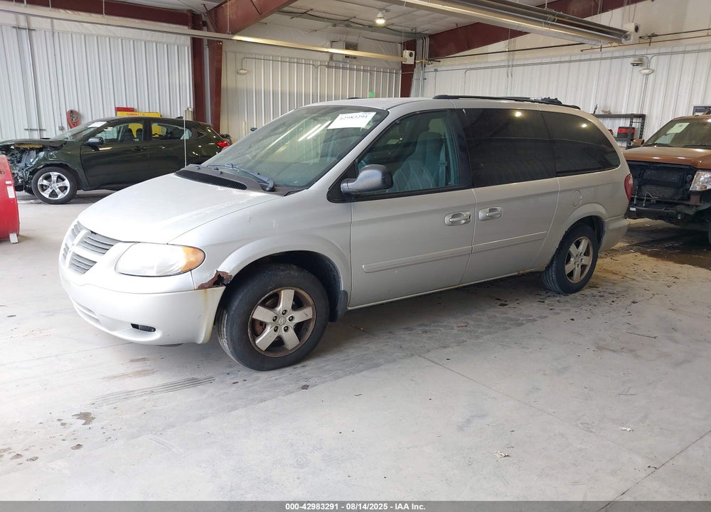 2005 DODGE GRAND CARAVAN SE VIN: 2D4GP24R35R105923