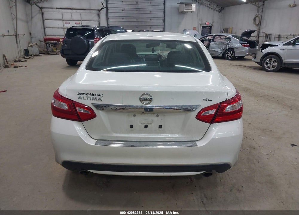 2016 NISSAN ALTIMA VIN: 1N4AL3AP8GC231557