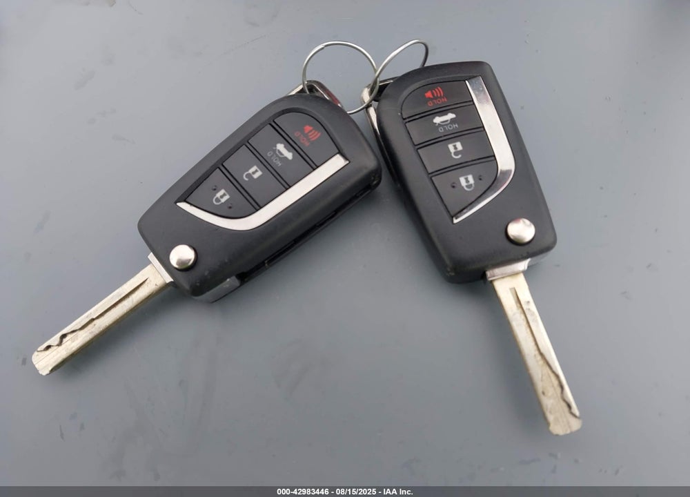 2021 TOYOTA COROLLA VIN: 5YFEPMAE1MP209004