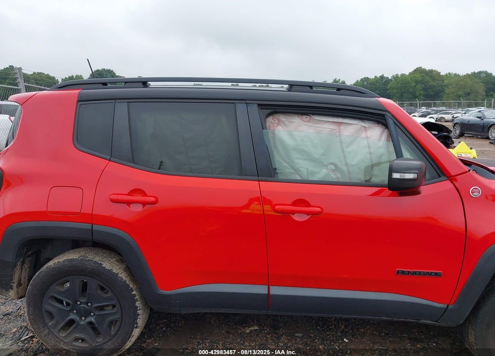 2018 JEEP RENEGADE VIN: ZACCJBCB4JPJ14224