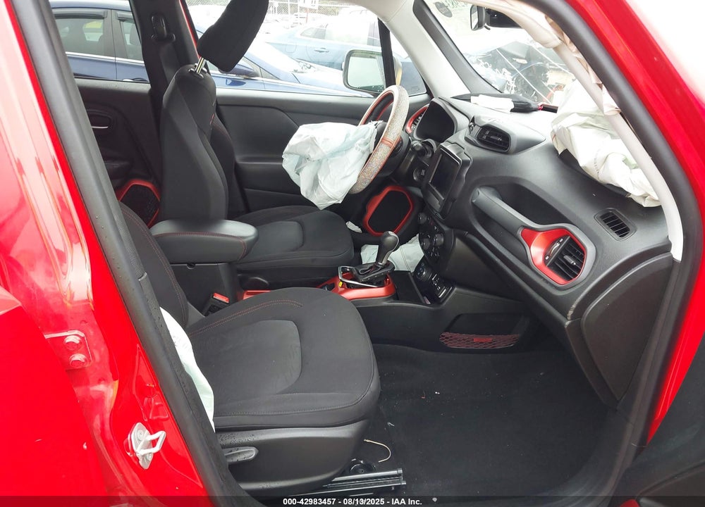 2018 JEEP RENEGADE VIN: ZACCJBCB4JPJ14224