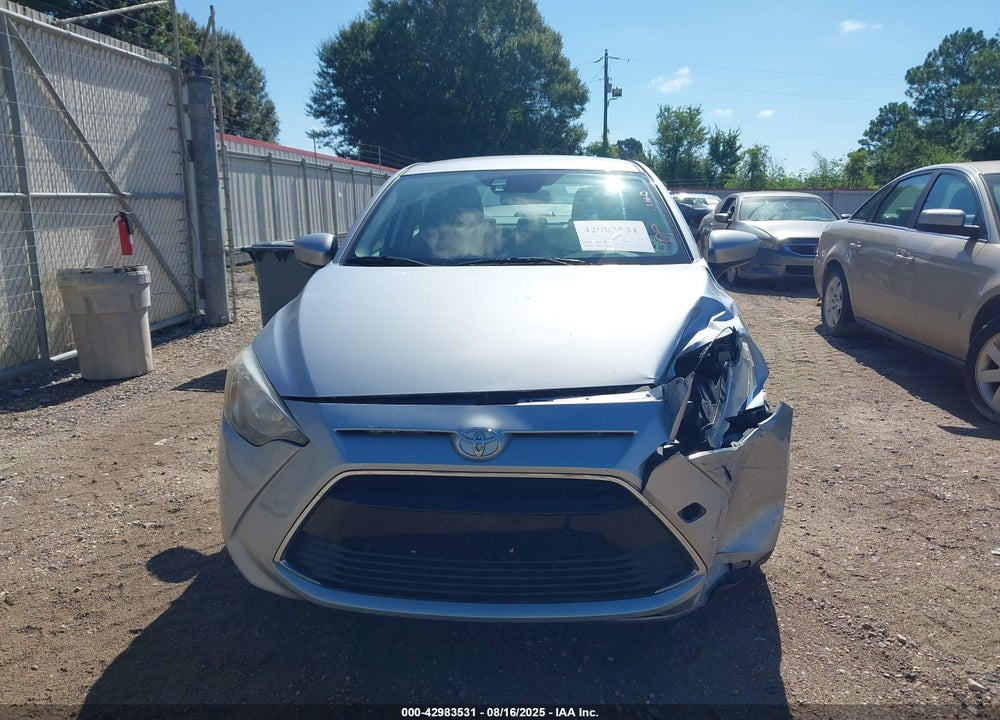 2018 TOYOTA YARIS VIN: 3MYDLBYV8JY327968