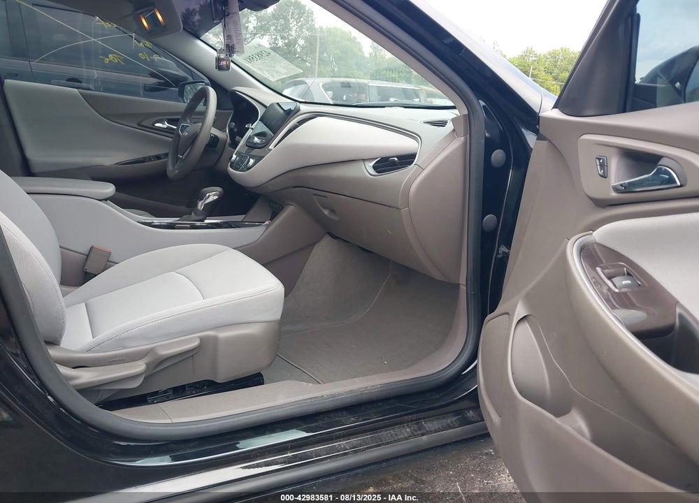 2024 CHEVROLET MALIBU VIN: 1G1ZD5STXRF247755