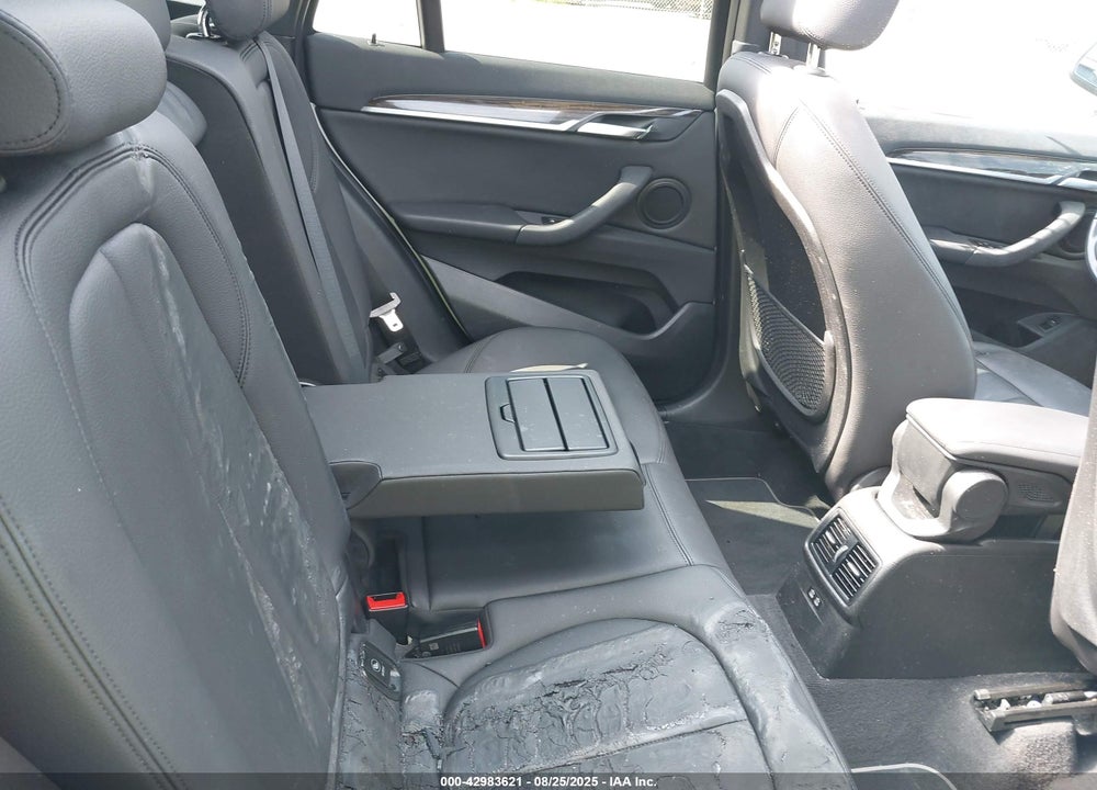 2020 BMW X1 VIN: WBXJG9C09L5R73288