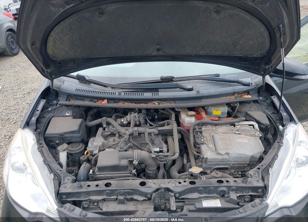 2012 TOYOTA PRIUS C TWO VIN: JTDKDTB36C1018183