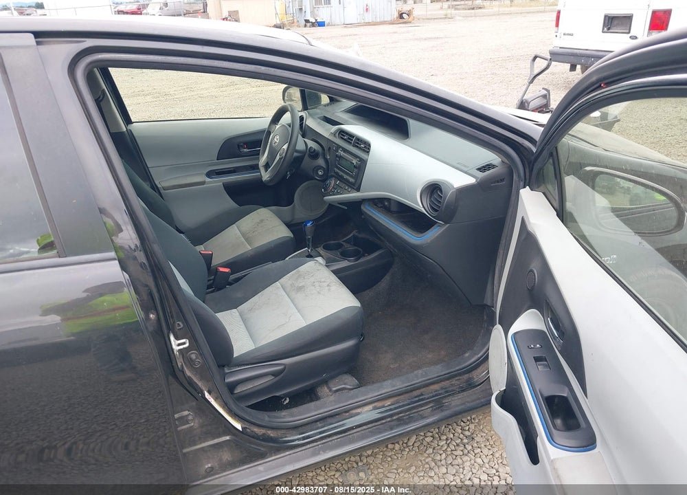 2012 TOYOTA PRIUS C TWO VIN: JTDKDTB36C1018183