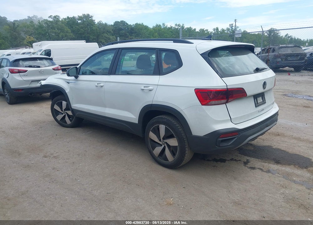 2024 VOLKSWAGEN TAOS VIN: 3VV8X7B28RM029201