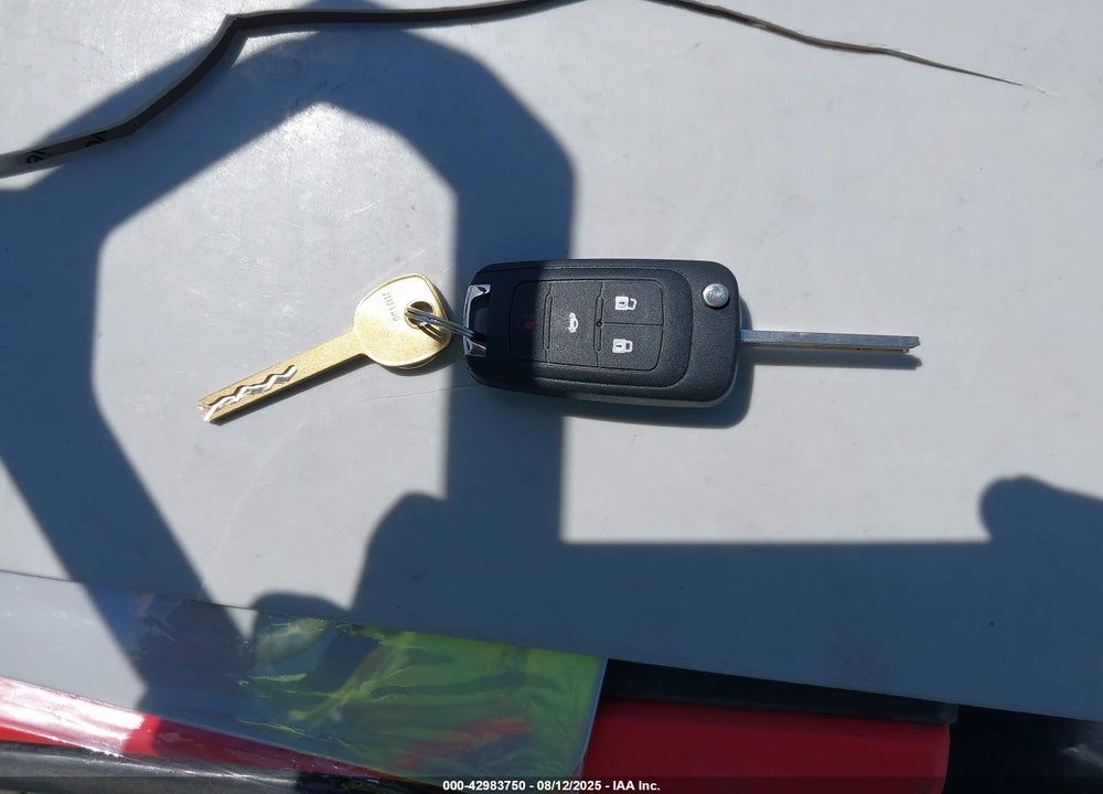 2015 CHEVROLET EQUINOX VIN: 2GNFLFE32F6161075