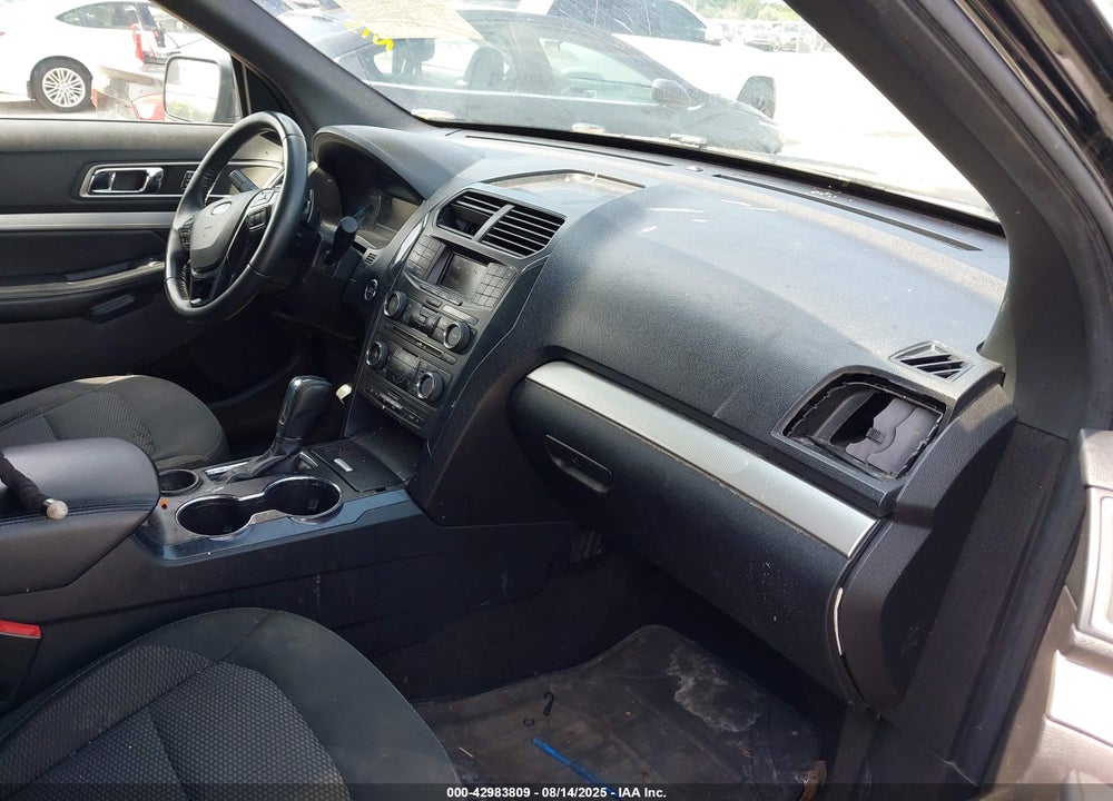 2017 FORD EXPLORER VIN: 1FM5K7D83HGE01887