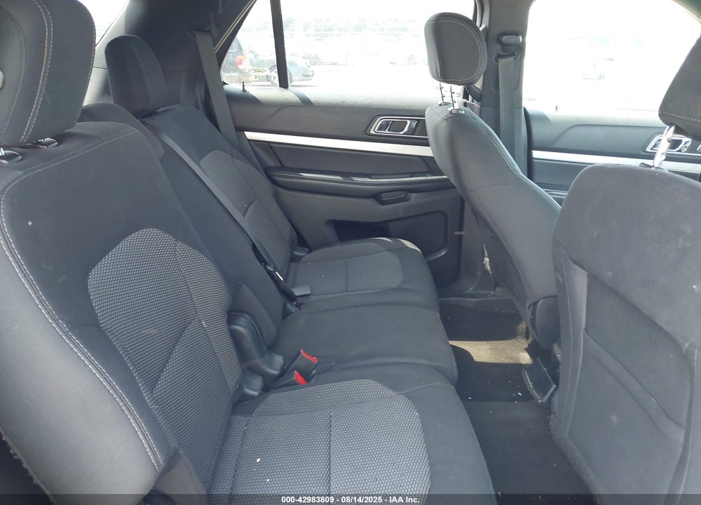 2017 FORD EXPLORER VIN: 1FM5K7D83HGE01887
