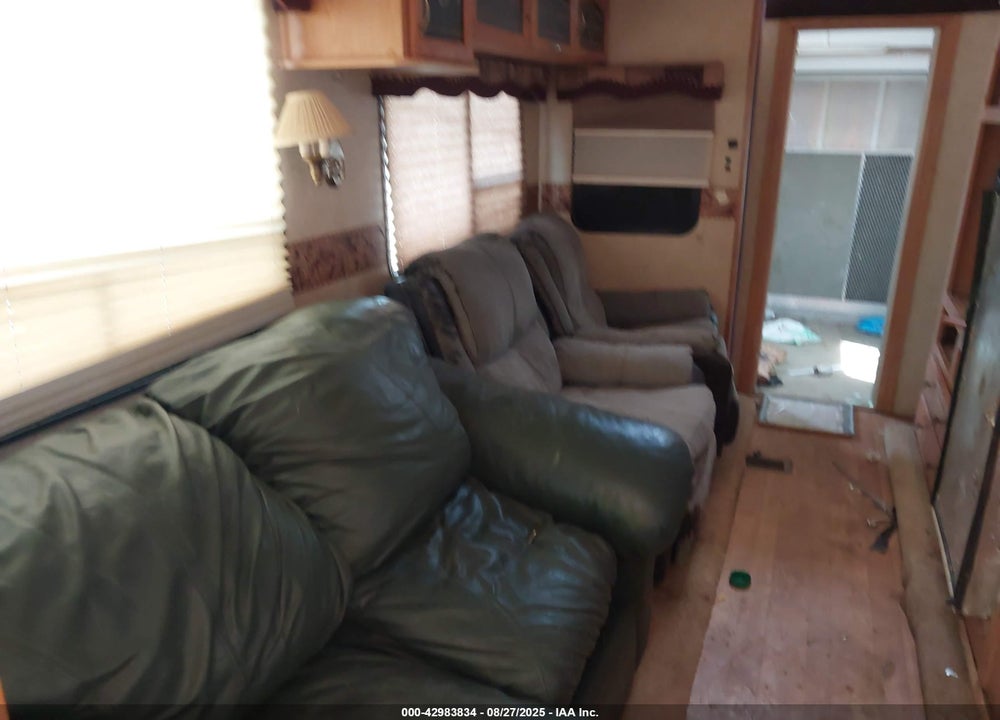 2005 FOREST RIV ALL AMERIC VIN: 4X4FASP2X5J151918