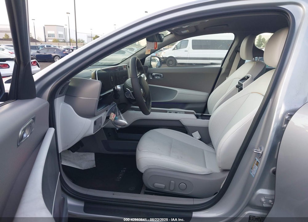 2024 HYUNDAI IONIQ 6 VIN: KMHM34AA0RA075968