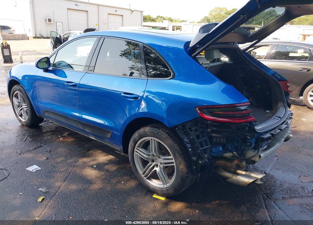 2016 PORSCHE MACAN S VIN: WP1AB2A55GLB55266