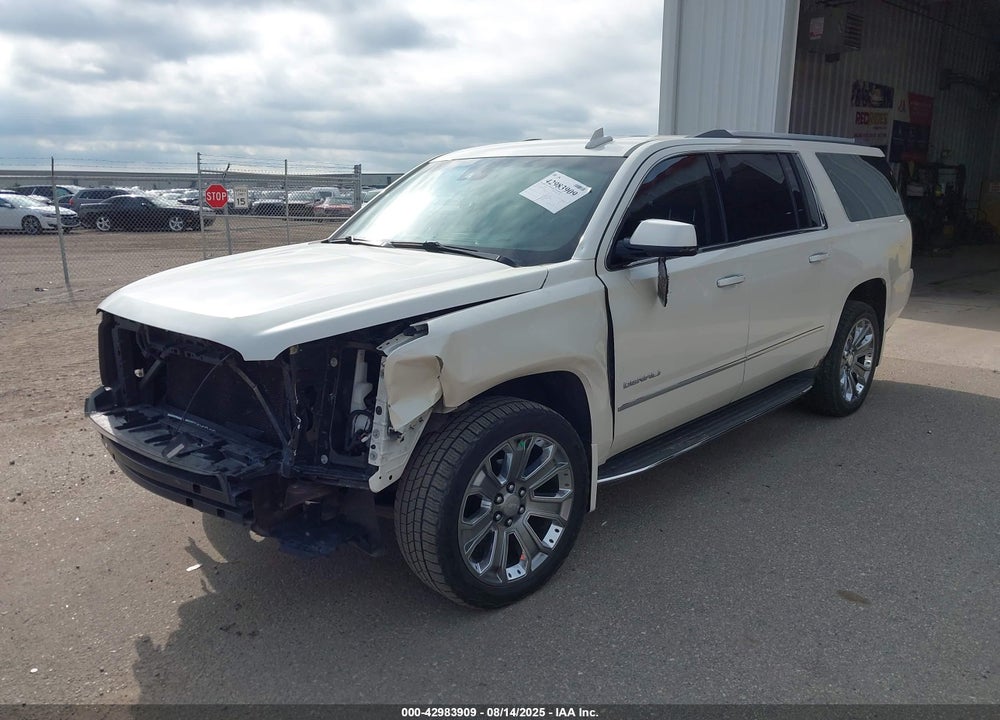 2015 GMC YUKON XL VIN: 1GKS2JKJXFR580932