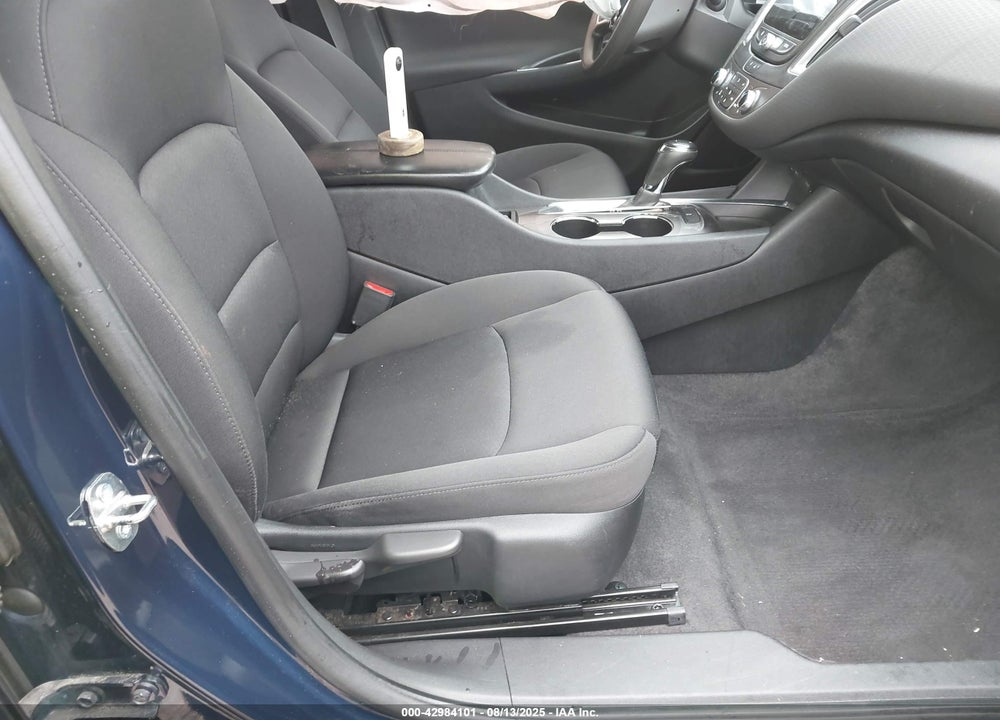2020 CHEVROLET MALIBU FWD LT VIN: 1G1ZD5ST2LF013004