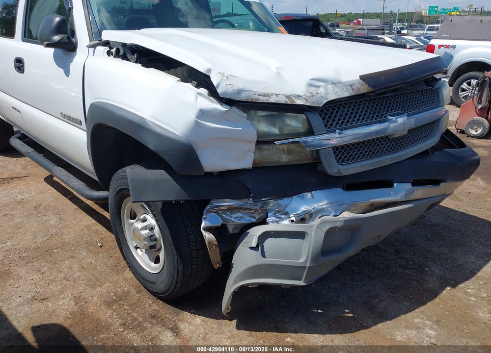 2004 CHEVROLET SILVERADO 2500HD WORK TRUCK VIN: 1GCHC29U94E100554
