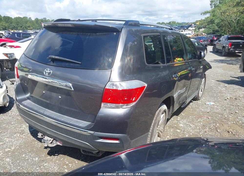 2013 TOYOTA HIGHLANDER VIN: 5TDYK3EH6DS104797