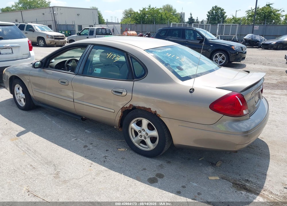 2002 FORD TAURUS SES VIN: 1FAFP55S02G133368