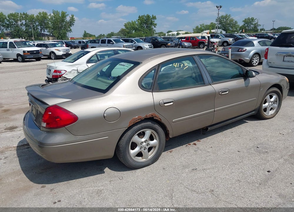 2002 FORD TAURUS SES VIN: 1FAFP55S02G133368