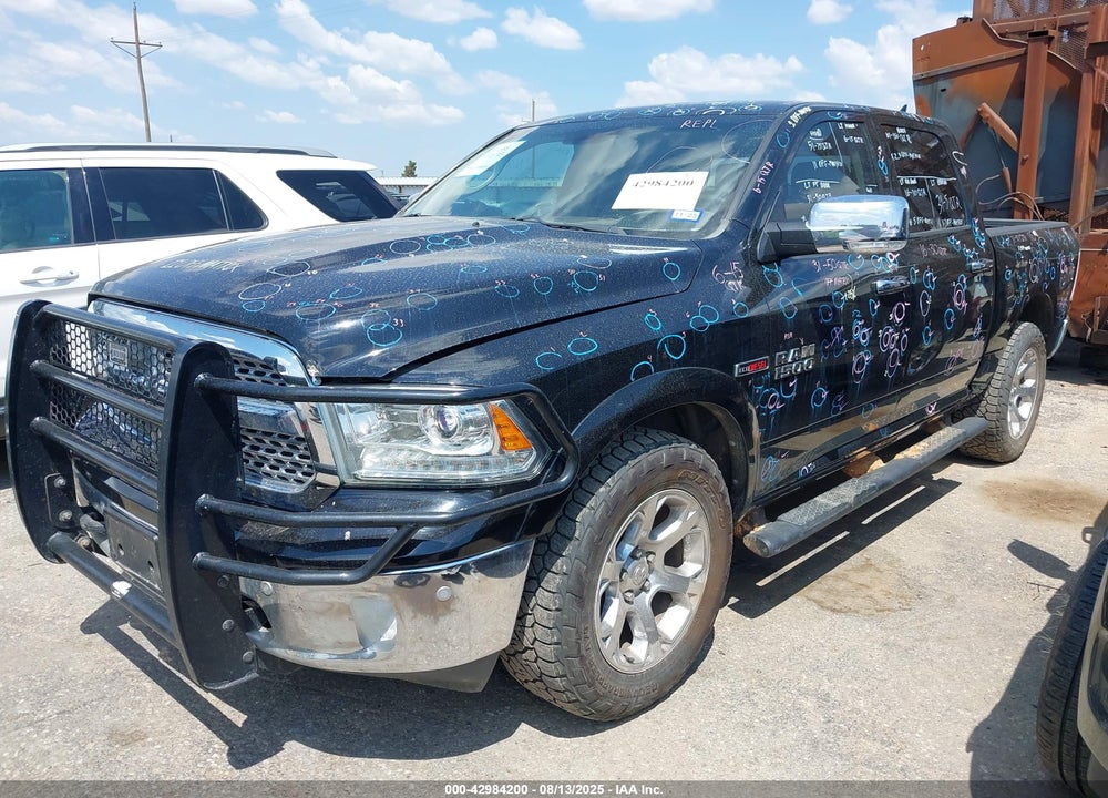 2015 RAM 1500 VIN: 1C6RR7NM5FS537422