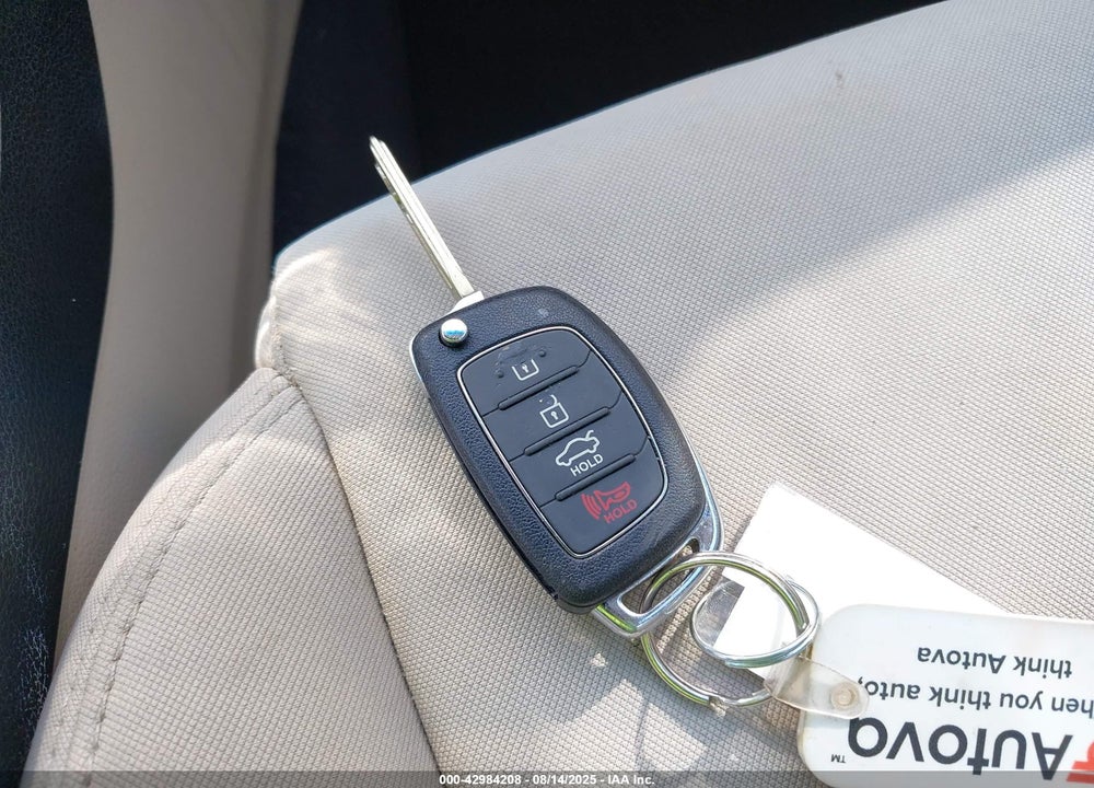 2016 HYUNDAI SONATA VIN: 5NPE24AF6GH325761