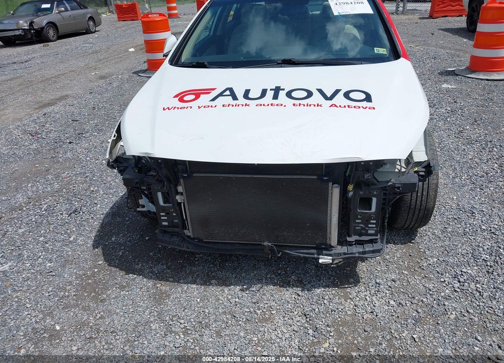 2016 HYUNDAI SONATA VIN: 5NPE24AF6GH325761
