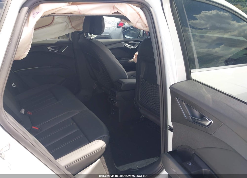 2024 AUDI Q4 E-TRON VIN: WA1L2BFZ1RP016991