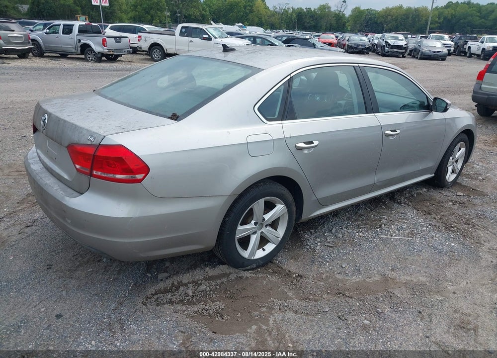 2013 VOLKSWAGEN PASSAT VIN: 1VWBP7A39DC075335