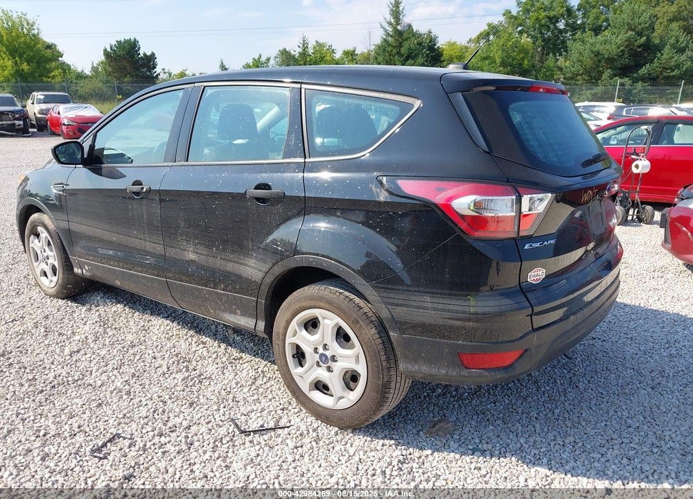 2017 FORD ESCAPE VIN: 1FMCU0F7XHUE44332