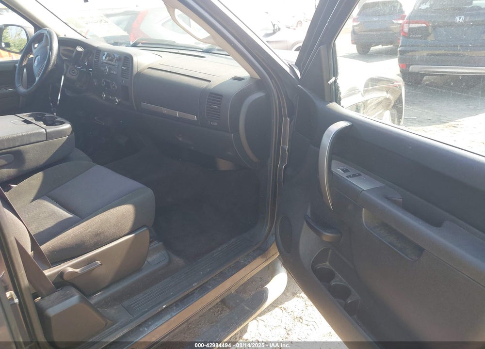 2011 GMC SIERRA 1500 VIN: 1GTR2VE3XBZ247607