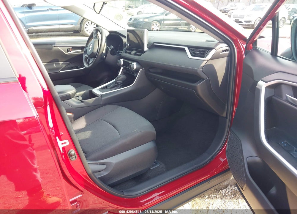 2023 TOYOTA RAV4 VIN: 2T3P1RFV8PW392024