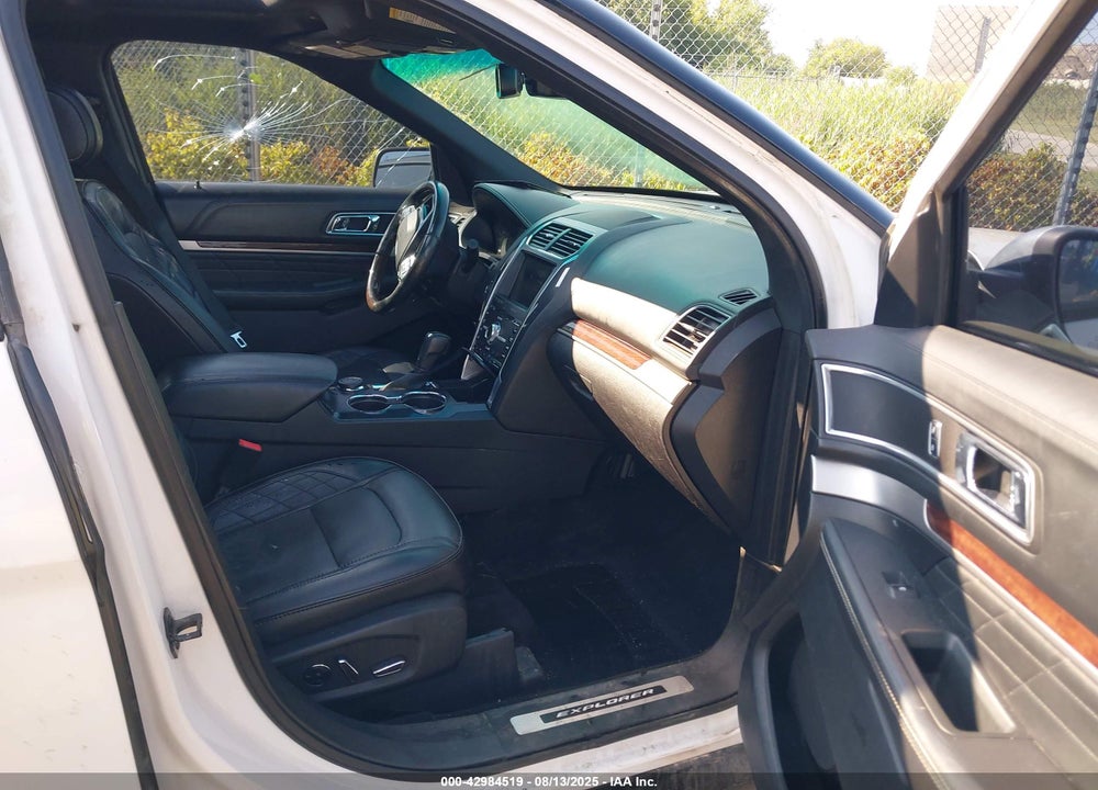 2016 FORD EXPLORER VIN: 1FM5K8HT1GGD27646
