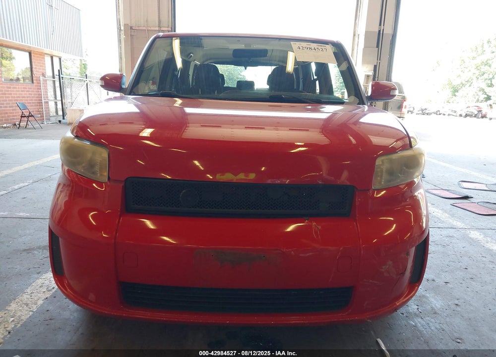 2009 SCION XB VIN: JTLKE50E291095580