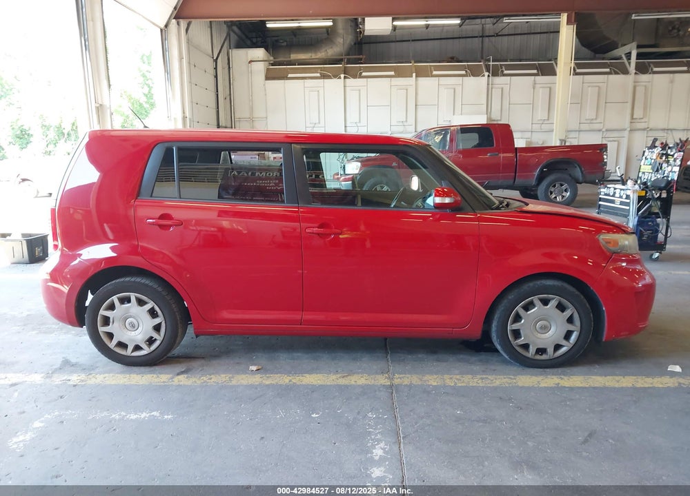 2009 SCION XB VIN: JTLKE50E291095580