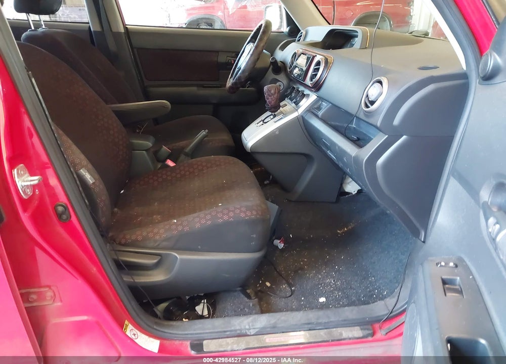 2009 SCION XB VIN: JTLKE50E291095580