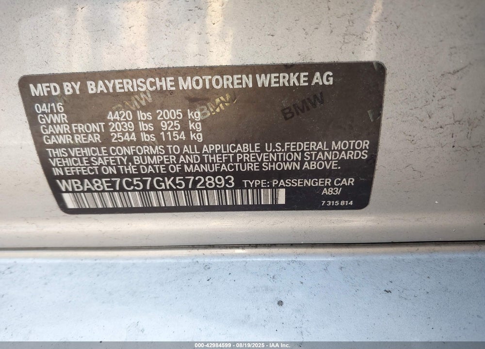 2016 BMW 3 SERIES VIN: WBA8E7C57GK572893