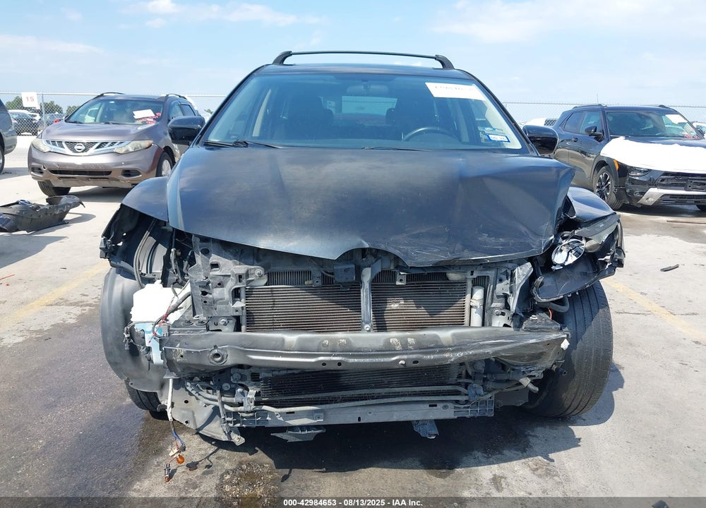 2011 MAZDA CX-7 I SPORT VIN: JM3ER2B51B0375681