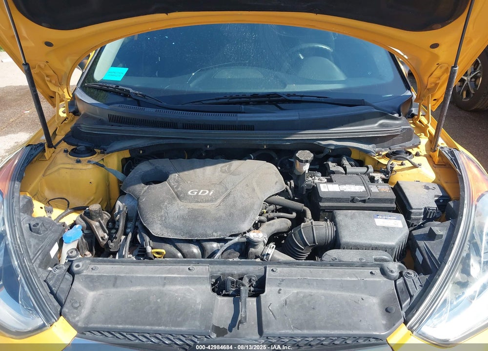 2016 HYUNDAI VELOSTER VIN: KMHTC6AD8GU252182