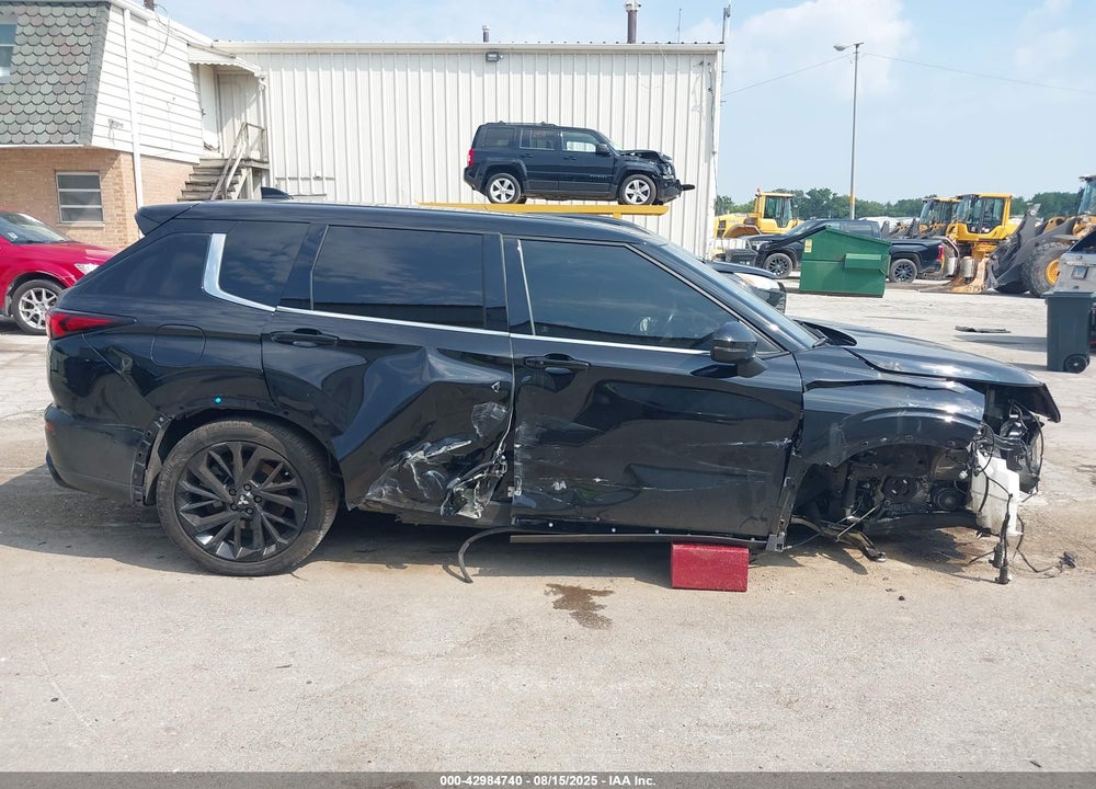 2022 MITSUBISHI OUTLANDER VIN: JA4J4UA81NZ080698